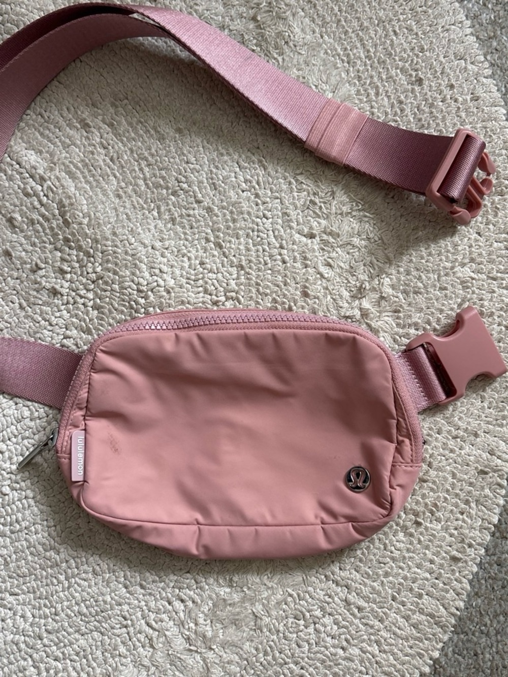 Lululemon belt bag